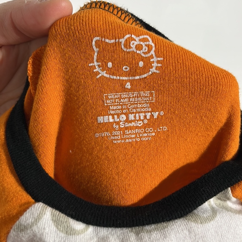 Hello Kitty By Sanrio Girl’s Halloween Pumpkin Hello Kitty Pajama Set Size 4 - Picture 7 of 7